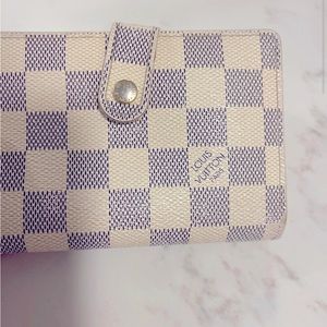 Louis Vuitton Damien Azur Kisslock Wallet